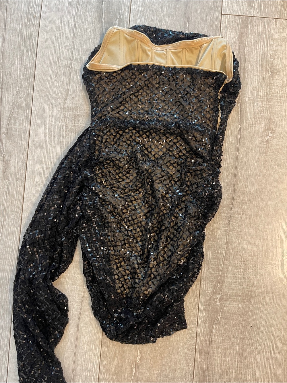🖤🌹Black Sequin Evening mini dress with drape detail XS never worn!🖤🌹 - Picture 8 of 8